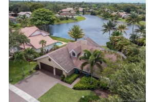 5703 SW 87th Ave, Cooper City, FL 33328, Sold 07/16/21