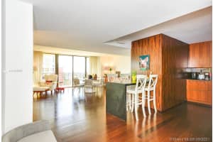 1450 Brickell Bay Dr, Miami, FL 33131, Sold 09/30/21