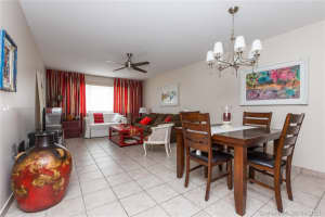 2300 Park Ln, Hollywood, FL 33021, Sold 04/06/22