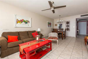 2300 Park Ln, Hollywood, FL 33021, Sold 04/06/22