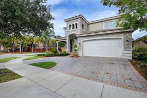 20453 SW 88th Ave, Cutler Bay, FL 33189, Sold 07/26/21