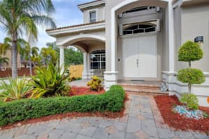 20453 SW 88th Ave, Cutler Bay, FL 33189, Sold 07/26/21