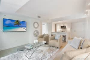 110 Washington Ave, Miami Beach, FL 33139, Sold 08/02/21