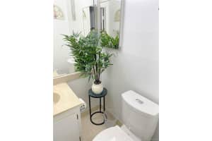 8292 NW 191st Ln #11r, Hialeah, FL 33015, Sold 08/20/21