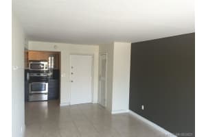 899 West Ave # Phd, Miami Beach, FL 33139, Sold 01/03/22