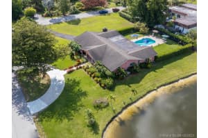 4261 SW 109th Ave, Davie, FL 33328, Sold 08/06/21