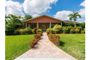 4261 SW 109th Ave, Davie, FL 33328, Sold 08/06/21