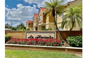 18346 NW 68th Ave, Hialeah, FL 33015, Sold 08/23/21