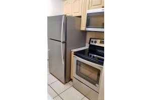 18346 NW 68th Ave, Hialeah, FL 33015, Sold 08/23/21