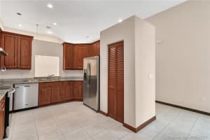 5142 Madison Lakes Cir W, Davie, FL 33328, Sold 07/01/21