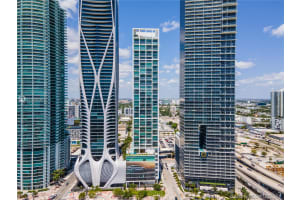 1040 Biscayne Blvd, Miami, FL 33132, Sold 06/29/21