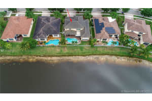19164 SW 60th Ct, Southwest Ranches, FL 33332, Sold 07/30/21