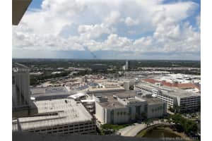 19501 W Country Club Dr PH 11, Aventura, FL 33180, Sold 11/19/21