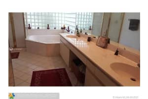 5304 NW 67th Ave, Lauderhill, FL 33319, Sold 07/30/21