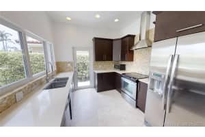 7511 Center Bay Dr, North Bay Village, FL 33141, Sold 07/02/21