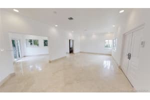 7511 Center Bay Dr, North Bay Village, FL 33141, Sold 07/02/21