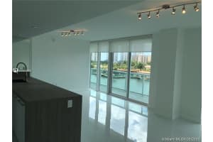 400 Sunny Isles Blvd, Sunny Isles Beach, FL 33160, Sold 10/05/21