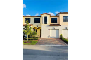 20932 NW 1st St, Pembroke Pines, FL 33029, Sold 07/06/21