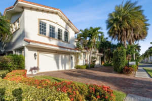 431 Layne Blvd, Hallandale Beach, FL 33009, Sold 08/17/21