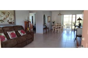 17000 NW 67th Ave, Hialeah, FL 33015, Sold 06/30/21