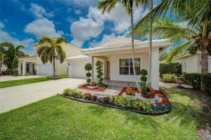 6816 Hendry Dr, Lake Worth, FL 33463, Sold 07/29/21