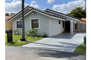 11383 SW 74th St, Miami, FL 33173, Sold 07/16/21