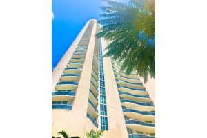 15811 Collins Ave, Sunny Isles Beach, FL 33160, Sold 09/10/21