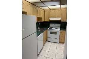 4715 NW 7th St, Miami, FL 33126, Sold 09/30/21