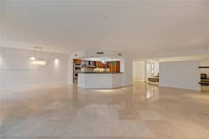 3201 NE 183rd St, Aventura, FL 33160, Sold 04/04/22