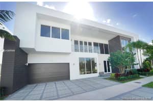 10296 NW 74th Terrace, Doral, FL 33178, Sold 01/20/22