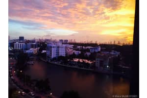 2555 Collins Ave, Miami, FL 33140, Sold 02/22/22