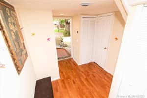 7852 NW 7th Ct, Plantation, FL 33324, Sold 07/15/21