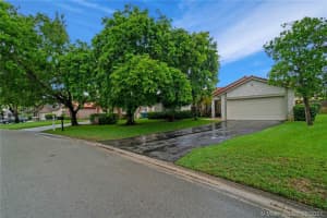 651 NW 111th Way, Coral Springs, FL 33071, Sold 07/06/21