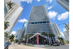 3301, 1300 Brickell Bay Dr #3505, Miami, FL 33131, Sold 02/02/22