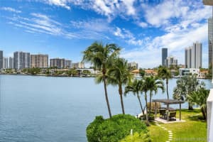 Les Plicans, 18260 N Bay Rd, Sunny Isles Beach, FL 33160, Sold 07/23/21