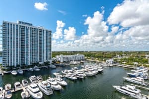17301 Biscayne Blvd #203, North Miami Beach, FL 33160, Sold 03/31/23