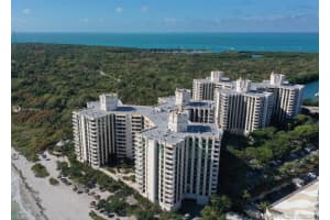 1121 Crandon Blvd APT D404, Key Biscayne, FL 33149, Sold 01/31/22