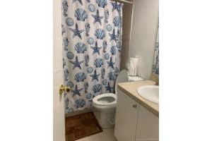 250 NW 107th Ave, Miami, FL 33172, Sold 07/14/21