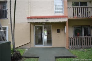 4715 NW 7th St, Miami, FL 33126, Sold 12/08/21