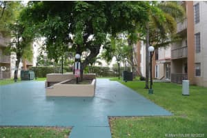 4715 NW 7th St, Miami, FL 33126, Sold 12/08/21