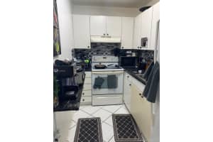 4841 NW 7th St, Miami, FL 33126, Sold 09/15/21