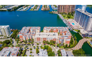 17100 N Bay Rd, Sunny Isles Beach, FL 33160, Sold 07/30/21