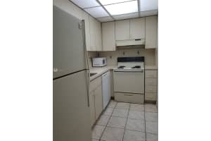 4855 NW 7th St, Miami, FL 33126, Sold 08/11/21