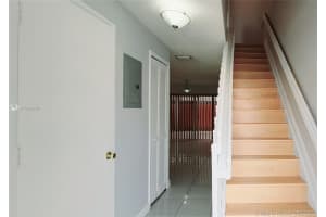 8060 NW 10th St, Miami, FL 33126, Sold 08/17/21