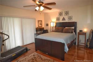 977 NW 79th Terrace, Plantation, FL 33324, Sold 07/08/21