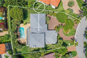 7185 E Lago Dr, Coral Gables, FL 33143, Sold 08/02/21