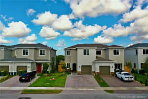 1703 SE 8th Pl, Homestead, FL 33035, Sold 08/10/21
