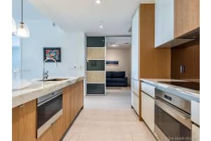 2831 S Bayshore Dr, Miami, FL 33133, Sold 10/05/21