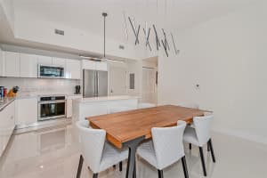 2960 NE 207th St, Aventura, FL 33180, Sold 11/11/21