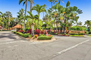 15545 NW 82nd Pl, Hialeah, FL 33016, Sold 07/30/21